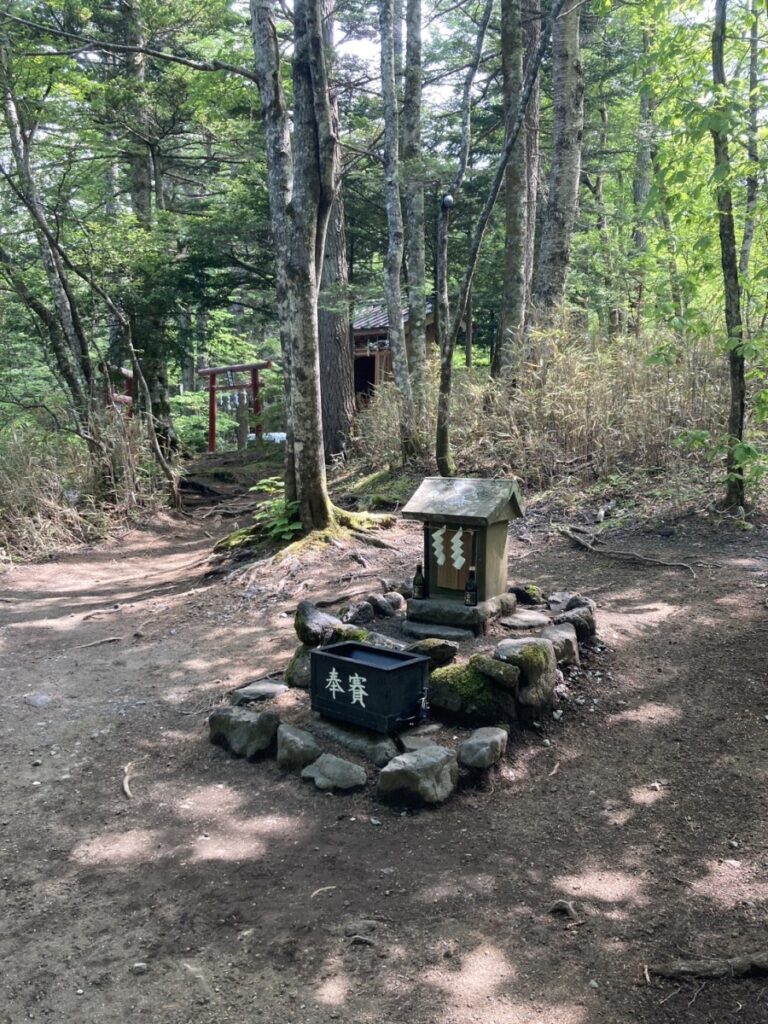 環状列石の祠